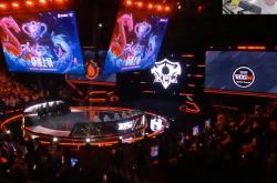 开云体育平台APP-CLG险胜FLY，Bin成为全场焦点成都决赛之夜3:1（釜山）