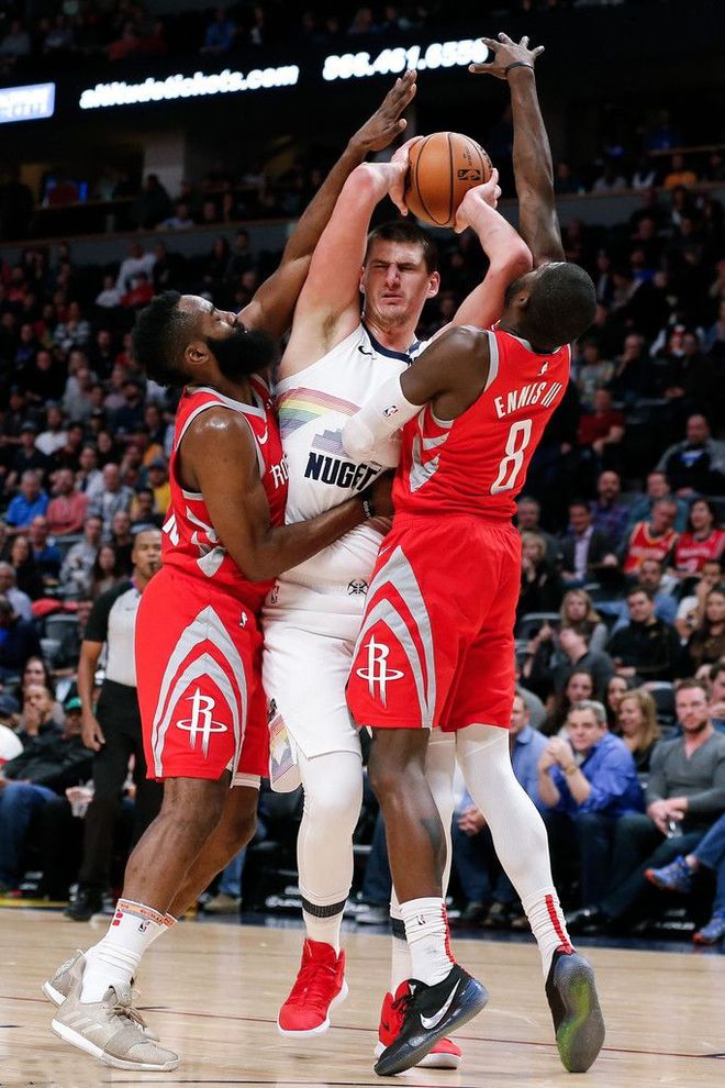 火箭成功赢下对手,举行翻盖致胜成绩吐气扬漏 火箭成功赢下对手,举行翻盖致胜成绩吐气扬漏