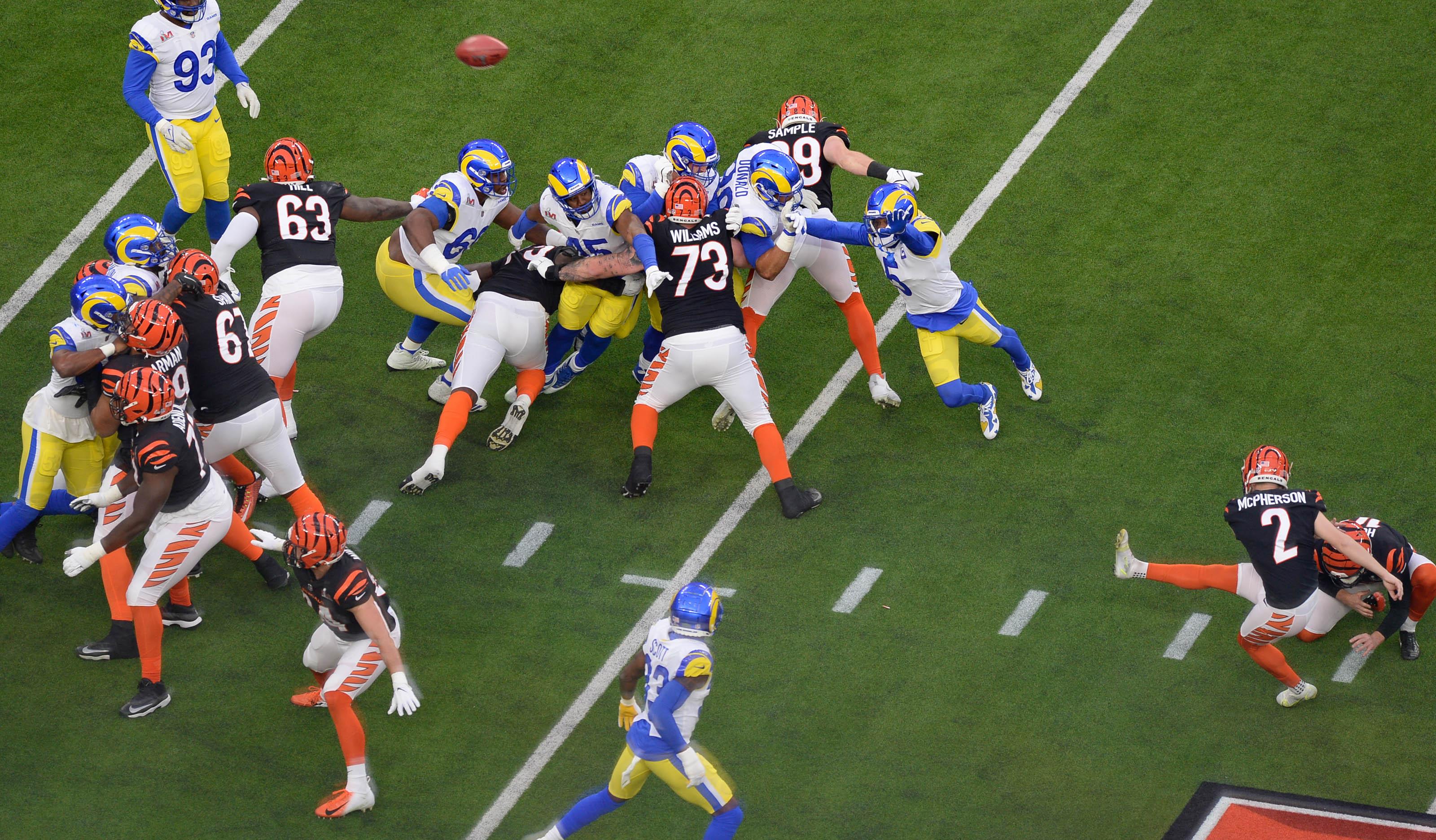 橄榄球选手刷新世界纪录,震撼全场的简单介绍 橄榄球选手刷新世界纪录,震撼全场的简单介绍