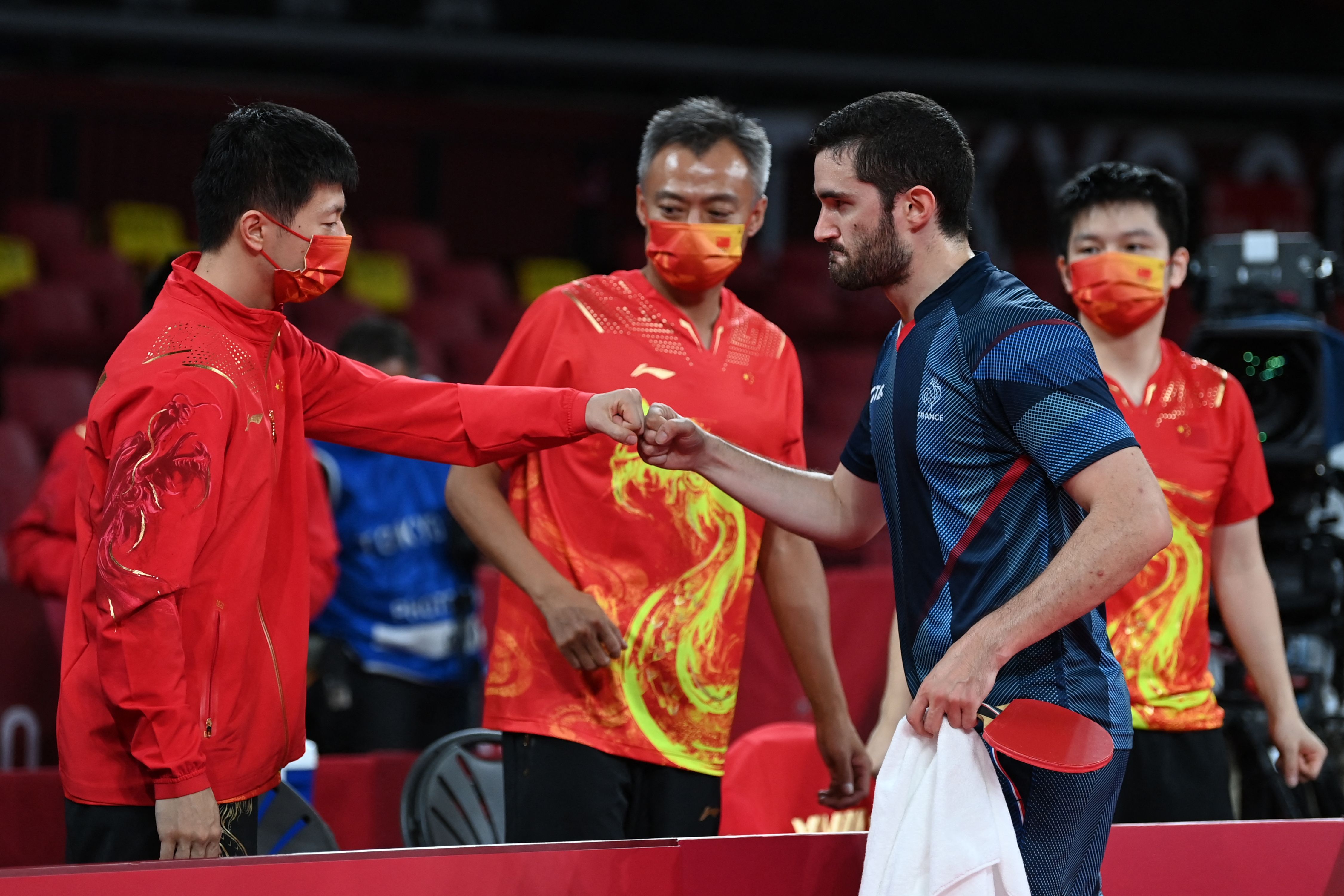 包含德国队横扫波兰队，马龙关键制胜的词条